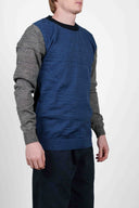 MIGRATION crew neck, blue static block