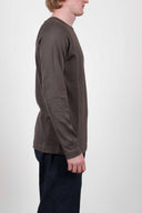 SYMBOL crew neck, black olive