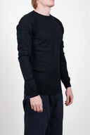 INTRO crew neck, black lake