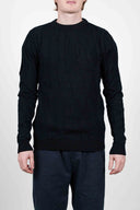 MIND crew neck, black hole